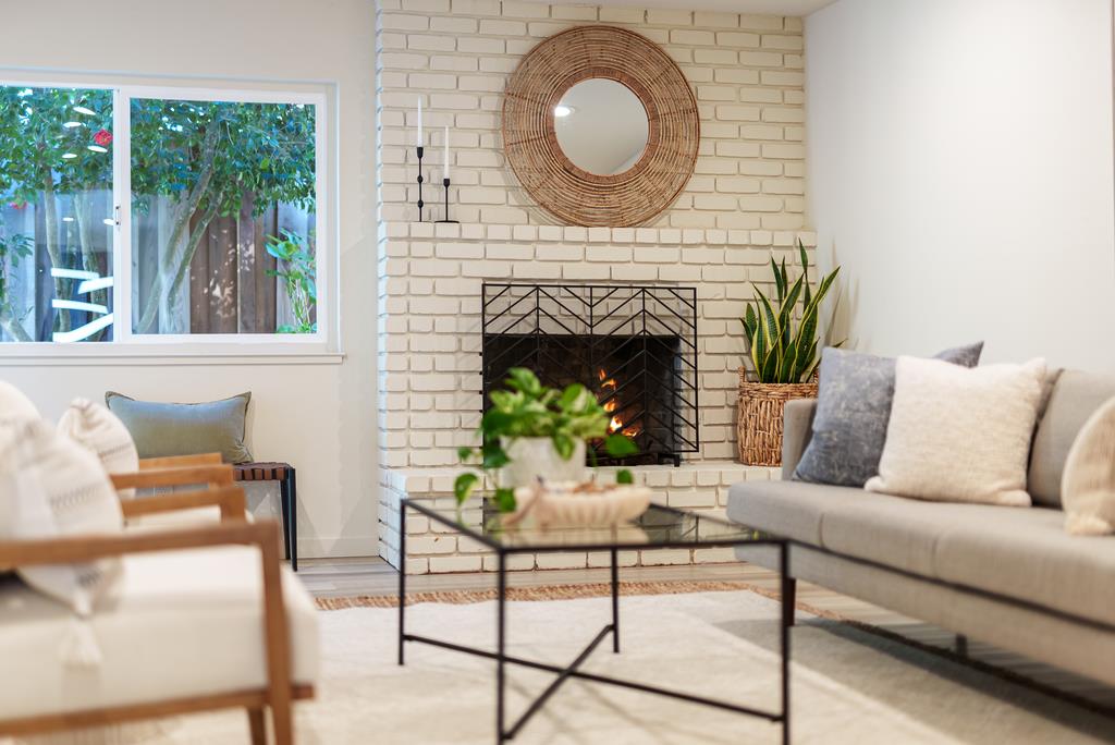 Detail Gallery Image 10 of 47 For 615 Clubhouse Dr, Aptos,  CA 95003 - 4 Beds | 2 Baths