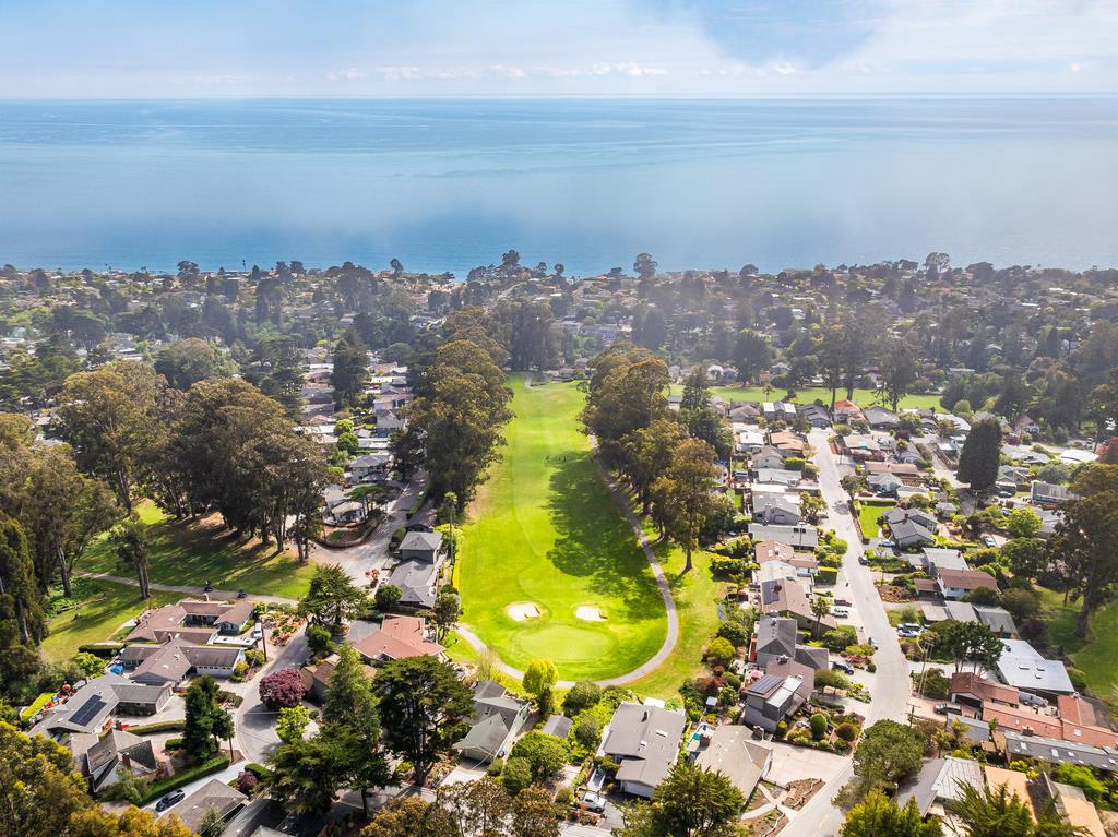 Detail Gallery Image 45 of 47 For 615 Clubhouse Dr, Aptos,  CA 95003 - 4 Beds | 2 Baths