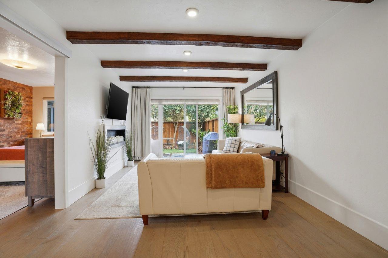 Detail Gallery Image 6 of 20 For 633 Highland Ave #1,  San Mateo,  CA 94401 - 2 Beds | 1 Baths