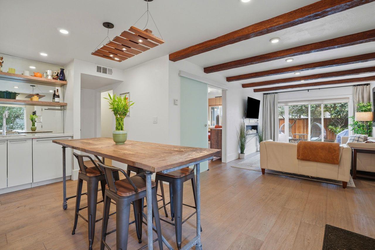 Detail Gallery Image 7 of 20 For 633 Highland Ave #1,  San Mateo,  CA 94401 - 2 Beds | 1 Baths