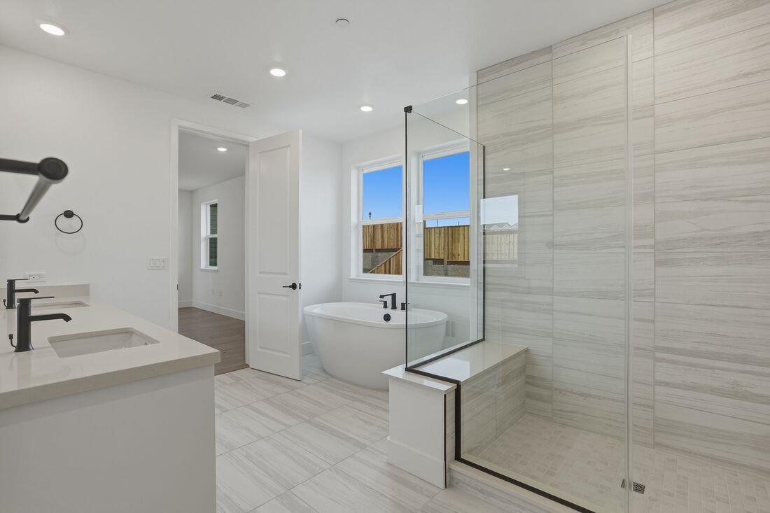 Detail Gallery Image 11 of 20 For 1901 Michael Ave, Dublin,  CA 94568 - 4 Beds | 3 Baths