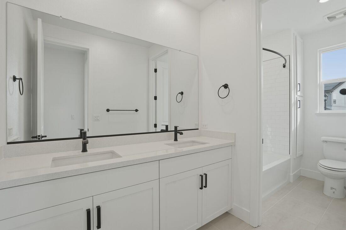 Detail Gallery Image 12 of 20 For 1901 Michael Ave, Dublin,  CA 94568 - 4 Beds | 3 Baths