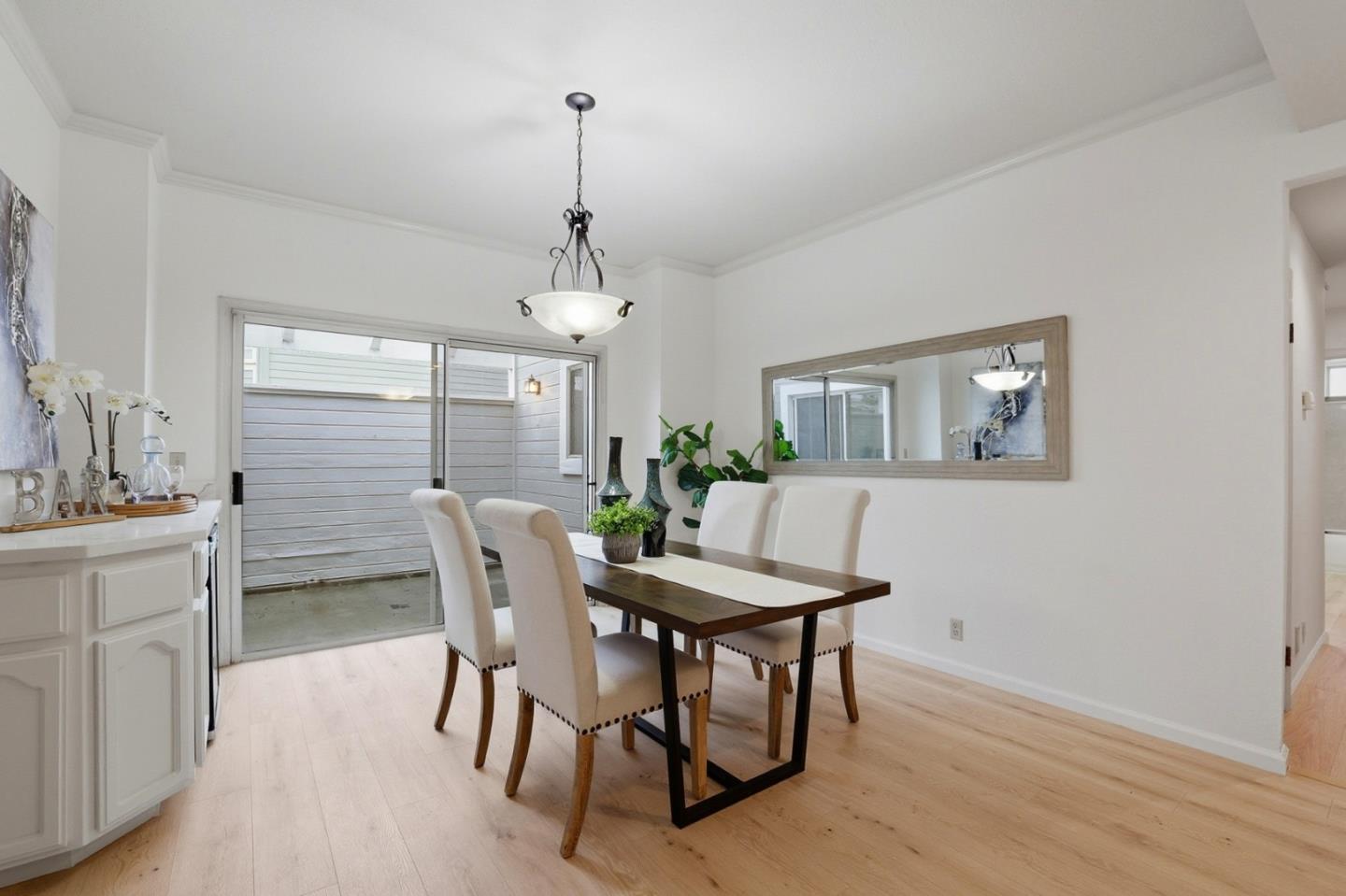 Detail Gallery Image 8 of 38 For 1059 Quail Creek Cir, San Jose,  CA 95120 - 3 Beds | 2 Baths