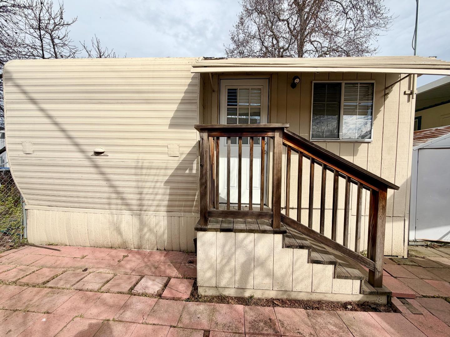 Detail Gallery Image 11 of 12 For 2855 Senter Rd #10,  San Jose,  CA 95111 - 1 Beds | 1 Baths