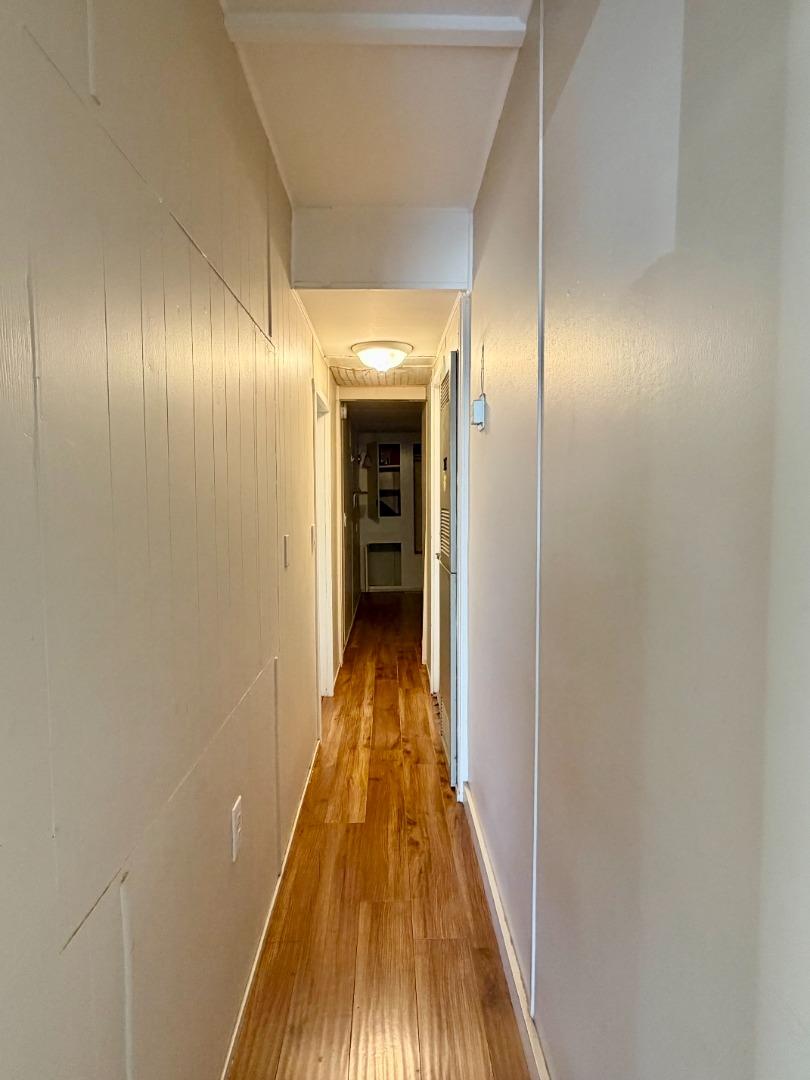 Detail Gallery Image 5 of 12 For 2855 Senter Rd #10,  San Jose,  CA 95111 - 1 Beds | 1 Baths