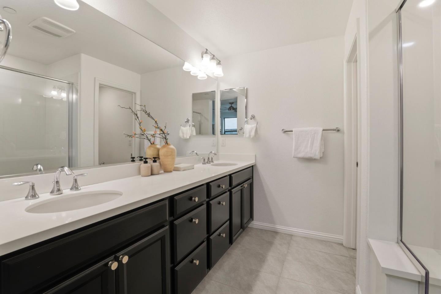 Detail Gallery Image 23 of 62 For 6816 Vector Ct, San Jose,  CA 95119 - 3 Beds | 3 Baths