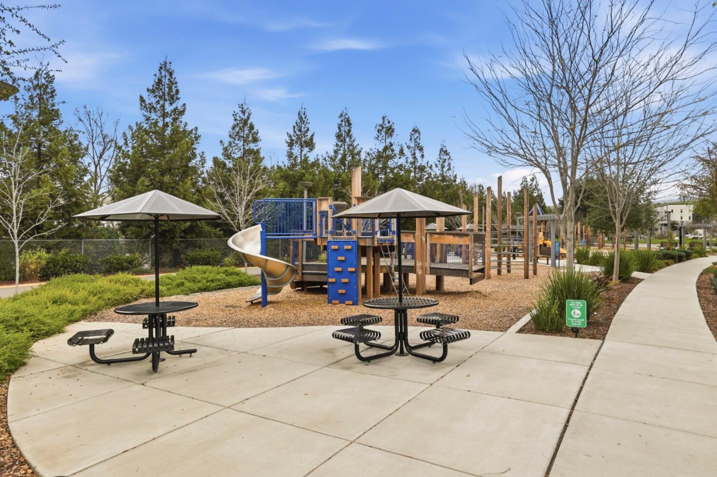 Detail Gallery Image 38 of 62 For 6816 Vector Ct, San Jose,  CA 95119 - 3 Beds | 3 Baths