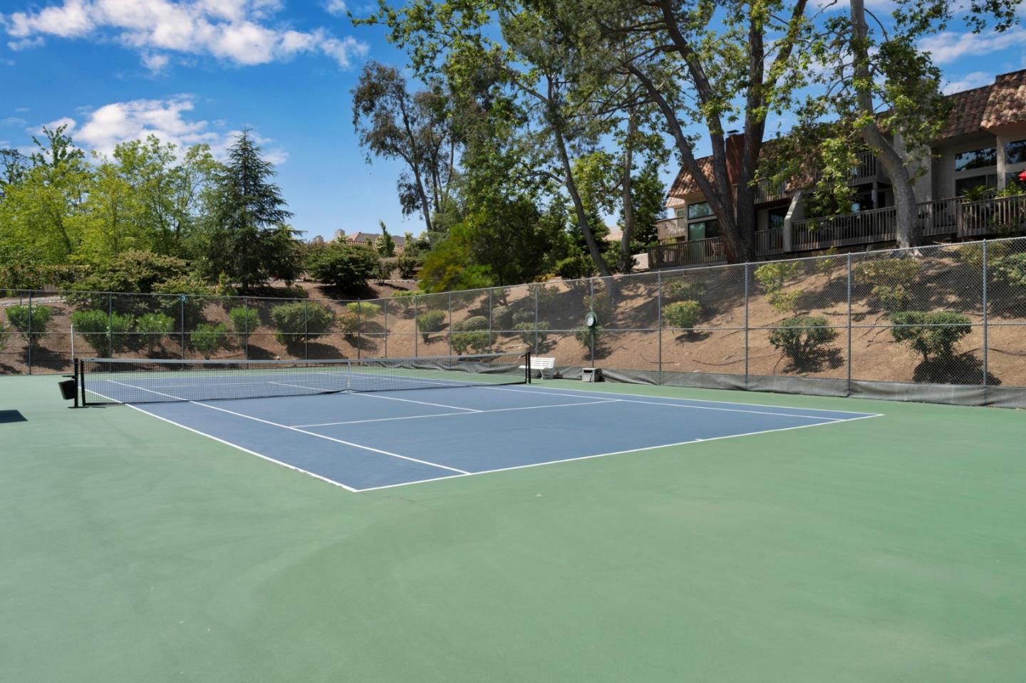 Detail Gallery Image 43 of 50 For 126 via Lago, Los Gatos,  CA 95032 - 3 Beds | 2/1 Baths