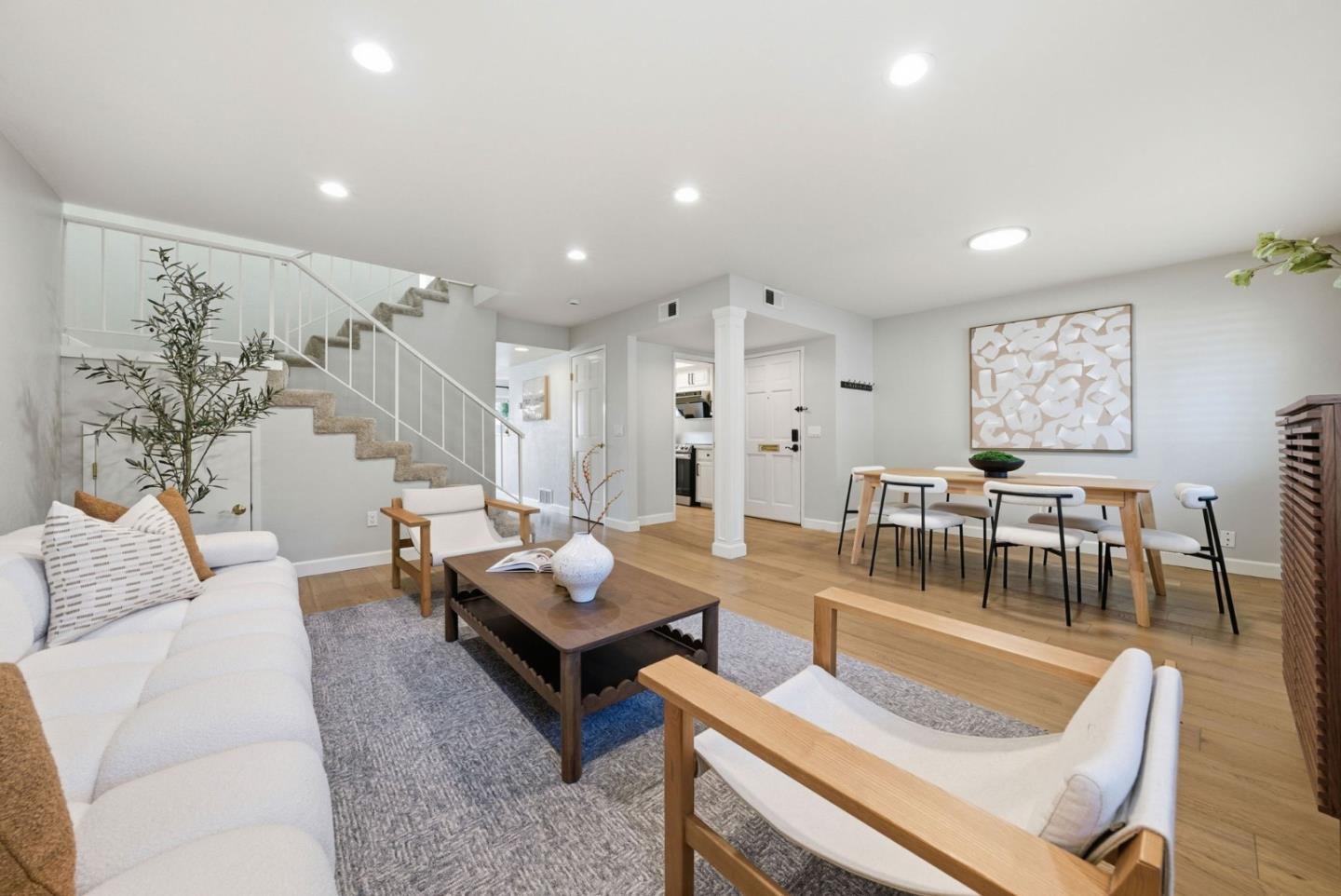 Detail Gallery Image 6 of 50 For 126 via Lago, Los Gatos,  CA 95032 - 3 Beds | 2/1 Baths