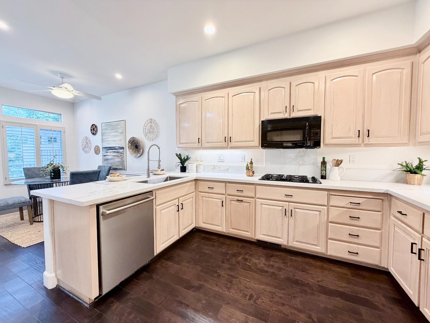 Photo #12: ML82034858 Listing: Photo #12