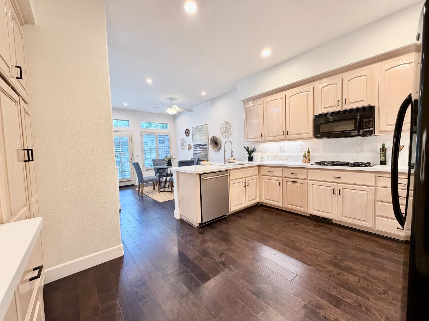 Photo #13: ML82034858 Listing: Photo #13