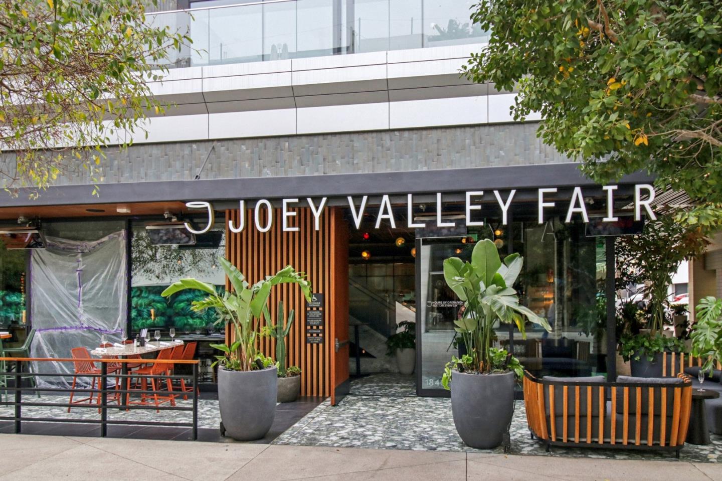 Detail Gallery Image 100 of 114 For 2791 Scott St, San Jose,  CA 95128 - 5 Beds | 5 Baths