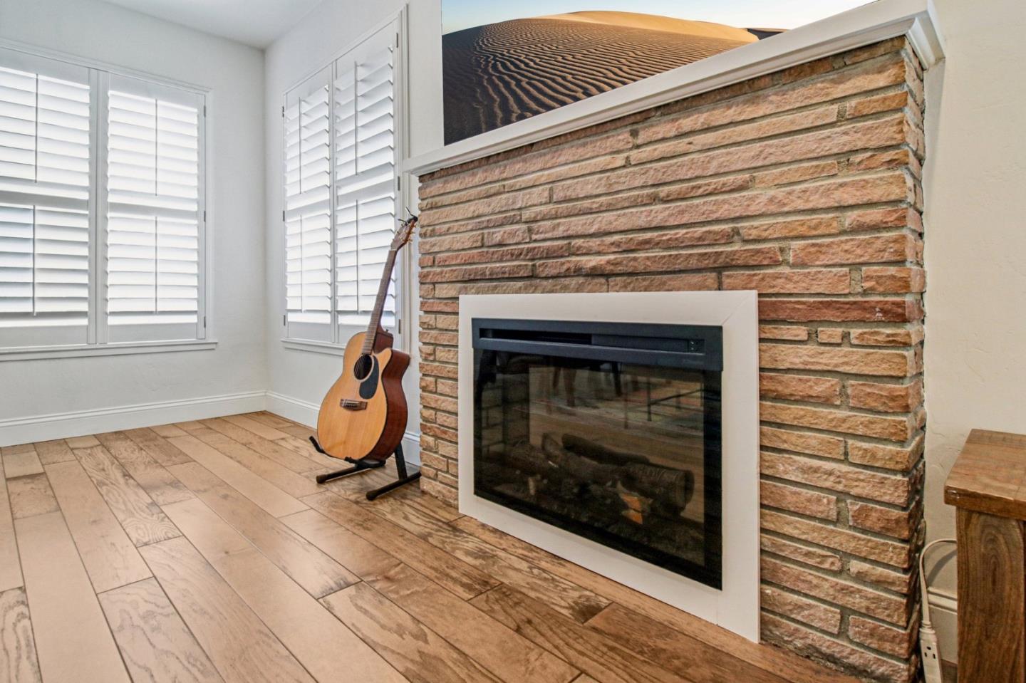 Detail Gallery Image 13 of 114 For 2791 Scott St, San Jose,  CA 95128 - 5 Beds | 5 Baths