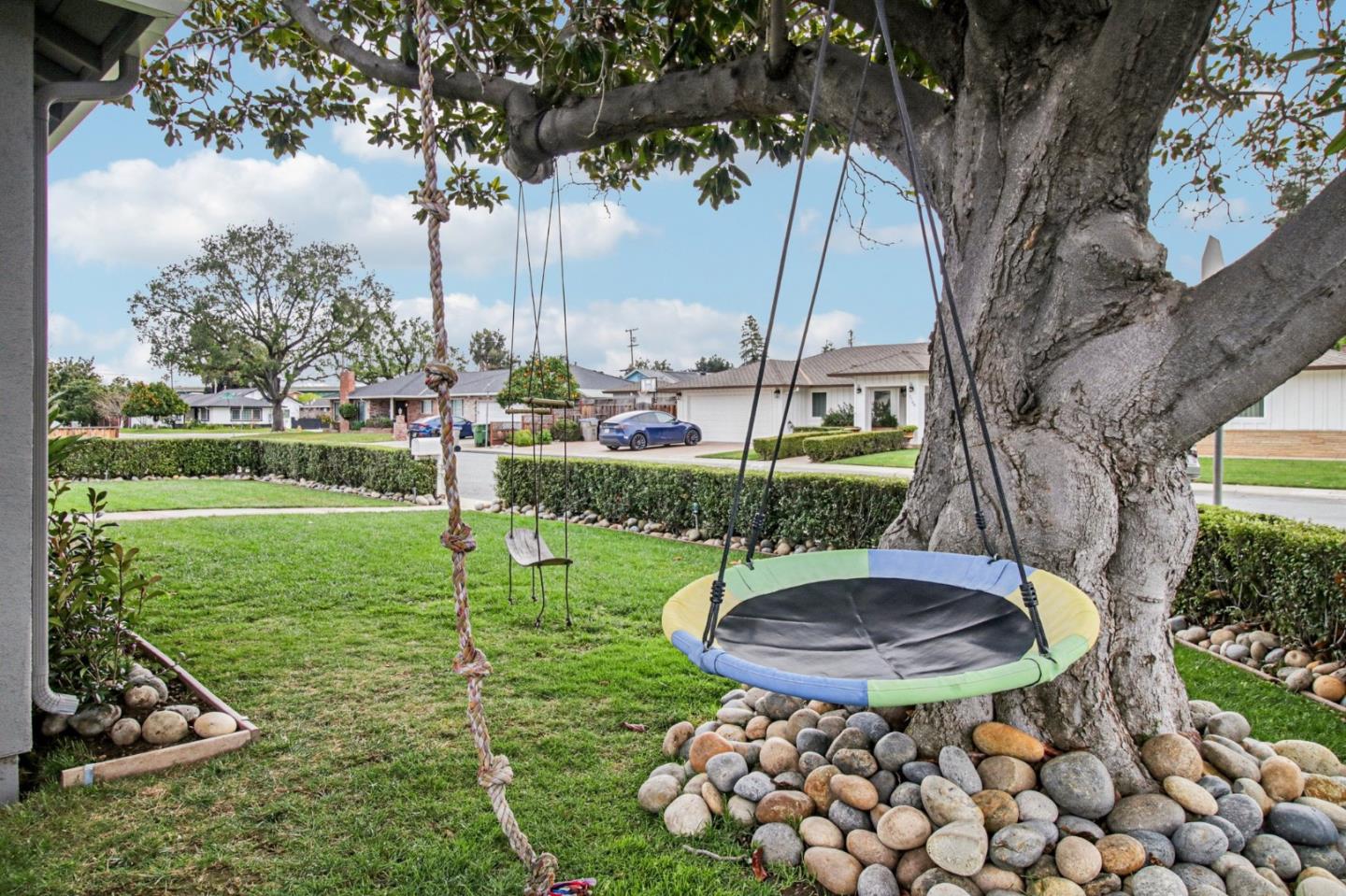 Detail Gallery Image 63 of 114 For 2791 Scott St, San Jose,  CA 95128 - 5 Beds | 5 Baths