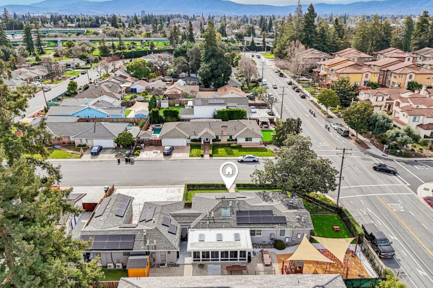 Detail Gallery Image 87 of 114 For 2791 Scott St, San Jose,  CA 95128 - 5 Beds | 5 Baths