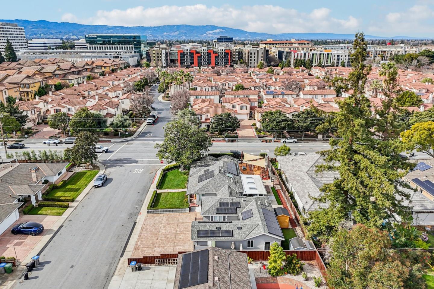 Detail Gallery Image 88 of 114 For 2791 Scott St, San Jose,  CA 95128 - 5 Beds | 5 Baths