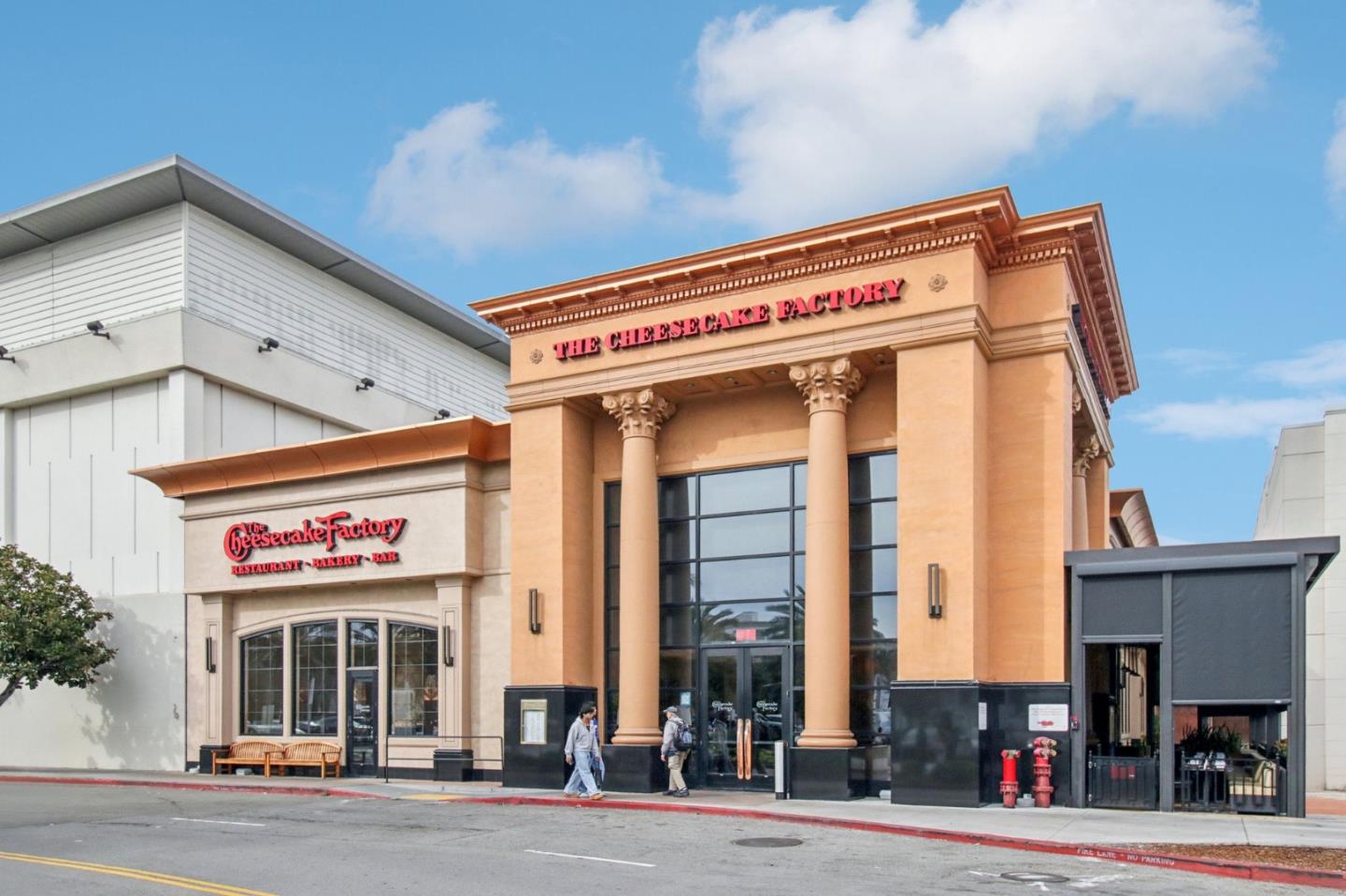 Detail Gallery Image 94 of 114 For 2791 Scott St, San Jose,  CA 95128 - 5 Beds | 5 Baths