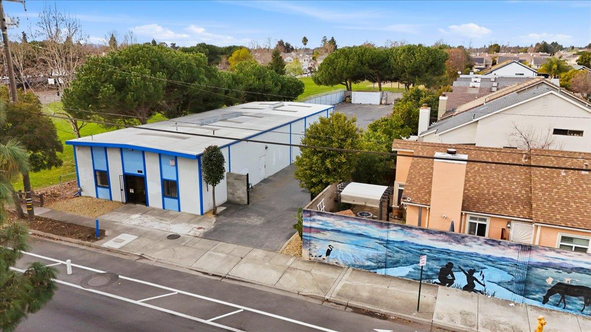 Detail Gallery Image 4 of 57 For 593 Industrial Parkway West, Hayward,  CA 94544 - – Beds | – Baths