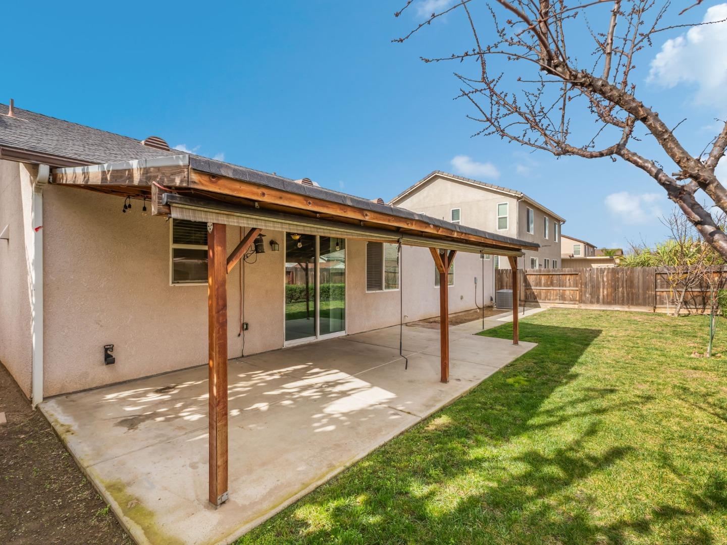 Detail Gallery Image 36 of 41 For 101 Rancho Mirage Rd, Madera,  CA 93638 - 3 Beds | 2 Baths