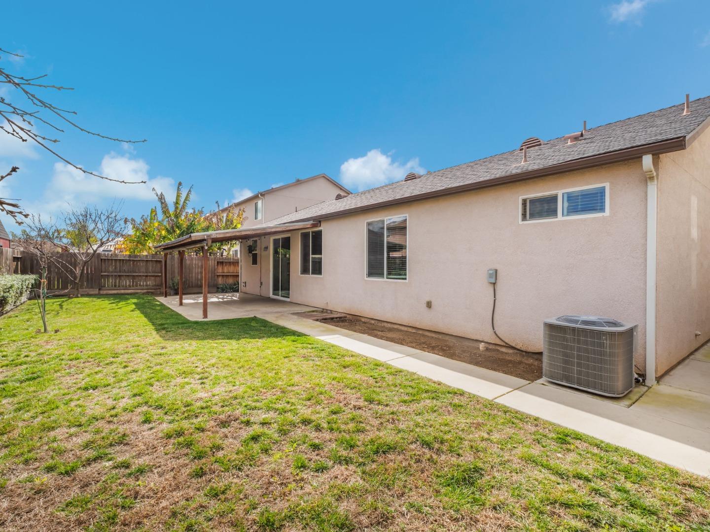 Detail Gallery Image 37 of 41 For 101 Rancho Mirage Rd, Madera,  CA 93638 - 3 Beds | 2 Baths