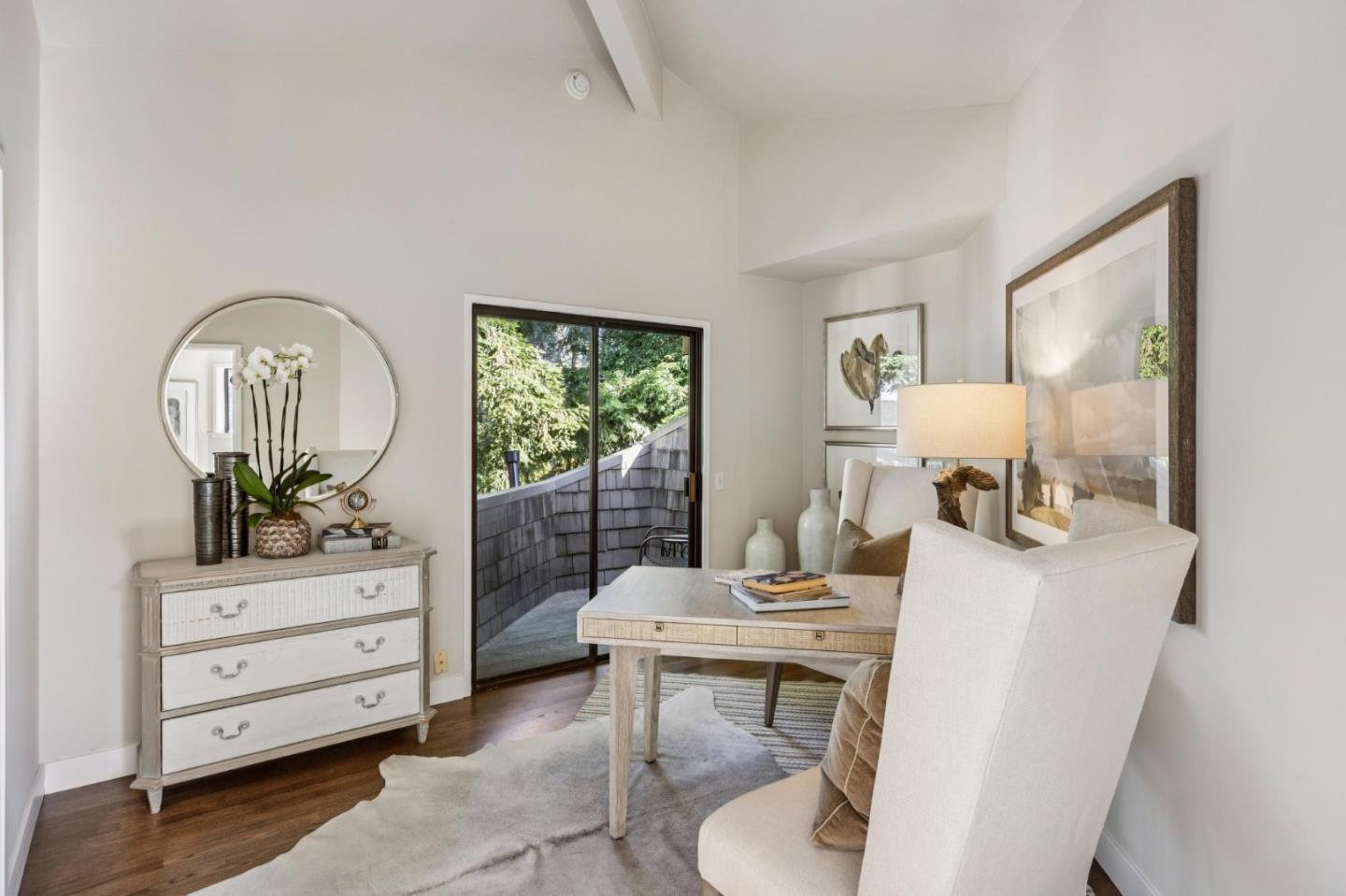 Detail Gallery Image 24 of 36 For 1317 Laurel St, Menlo Park,  CA 94025 - 3 Beds | 2 Baths