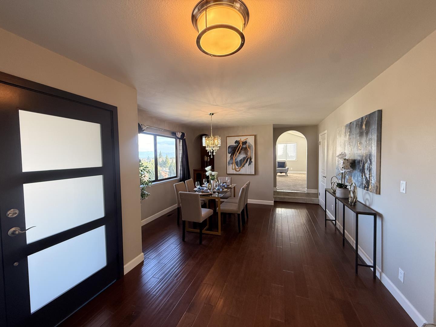 Detail Gallery Image 7 of 47 For 1610 Calabrese Way, Gilroy,  CA 95020 - 3 Beds | 2 Baths