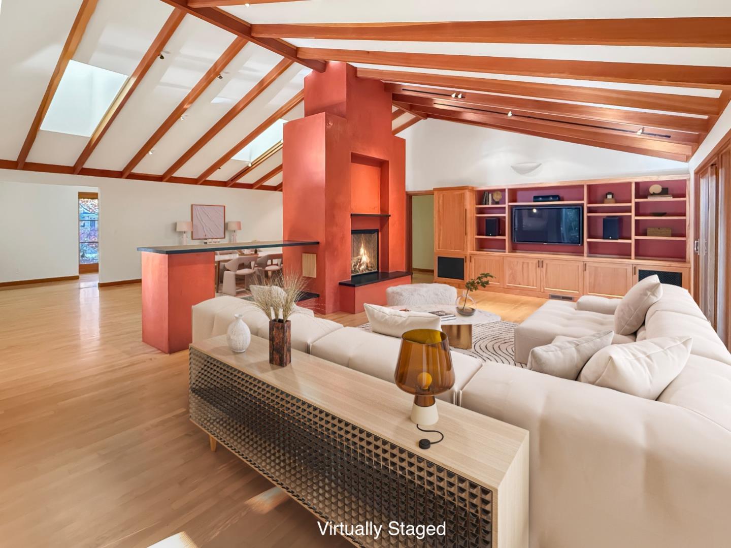 Detail Gallery Image 12 of 47 For 335 Claremont Way, Menlo Park,  CA 94025 - 3 Beds | 2/1 Baths