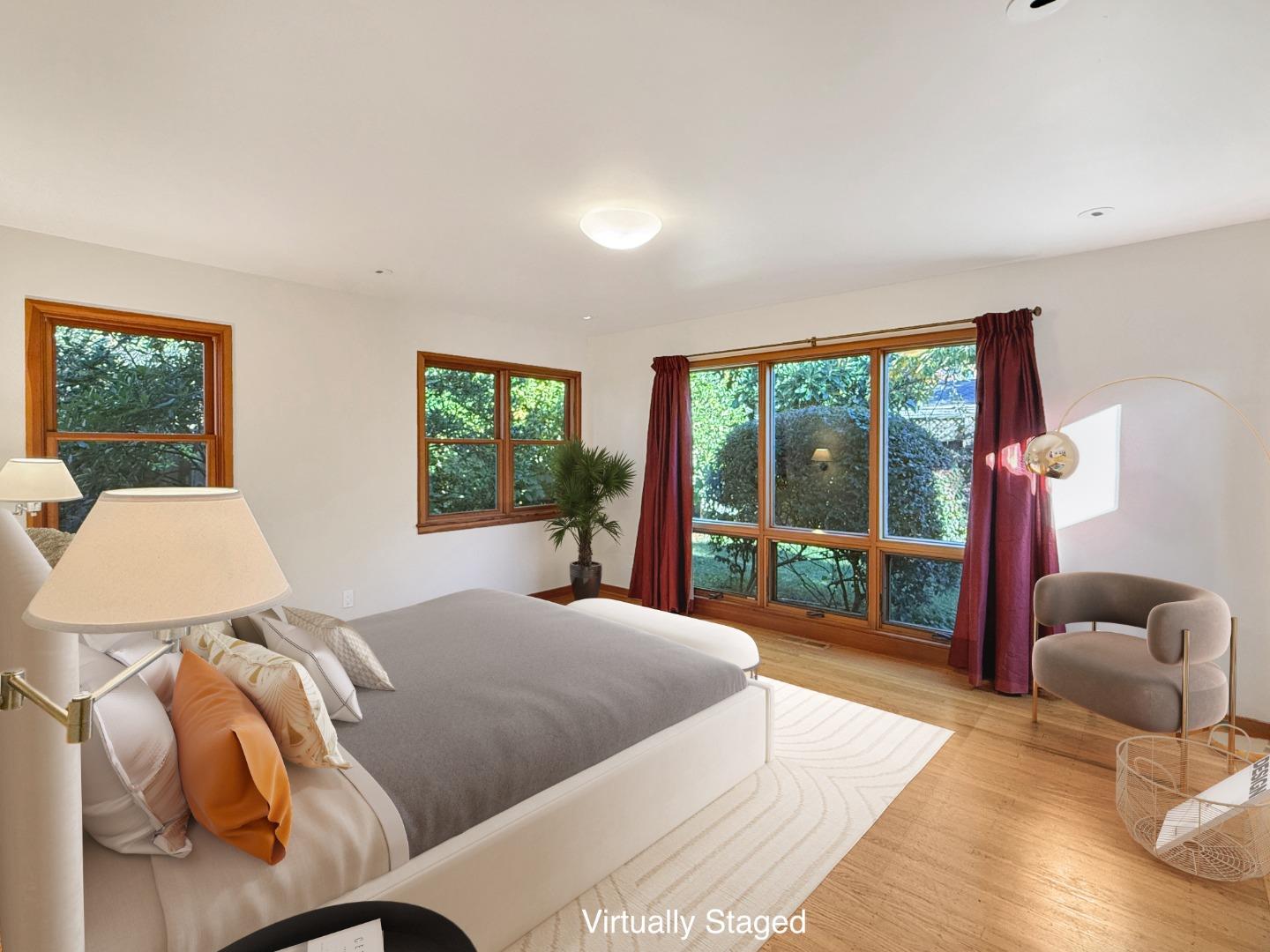 Detail Gallery Image 20 of 47 For 335 Claremont Way, Menlo Park,  CA 94025 - 3 Beds | 2/1 Baths