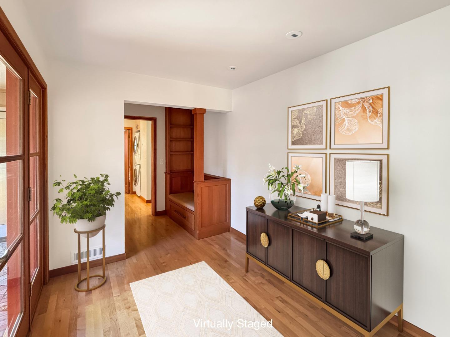 Detail Gallery Image 5 of 47 For 335 Claremont Way, Menlo Park,  CA 94025 - 3 Beds | 2/1 Baths