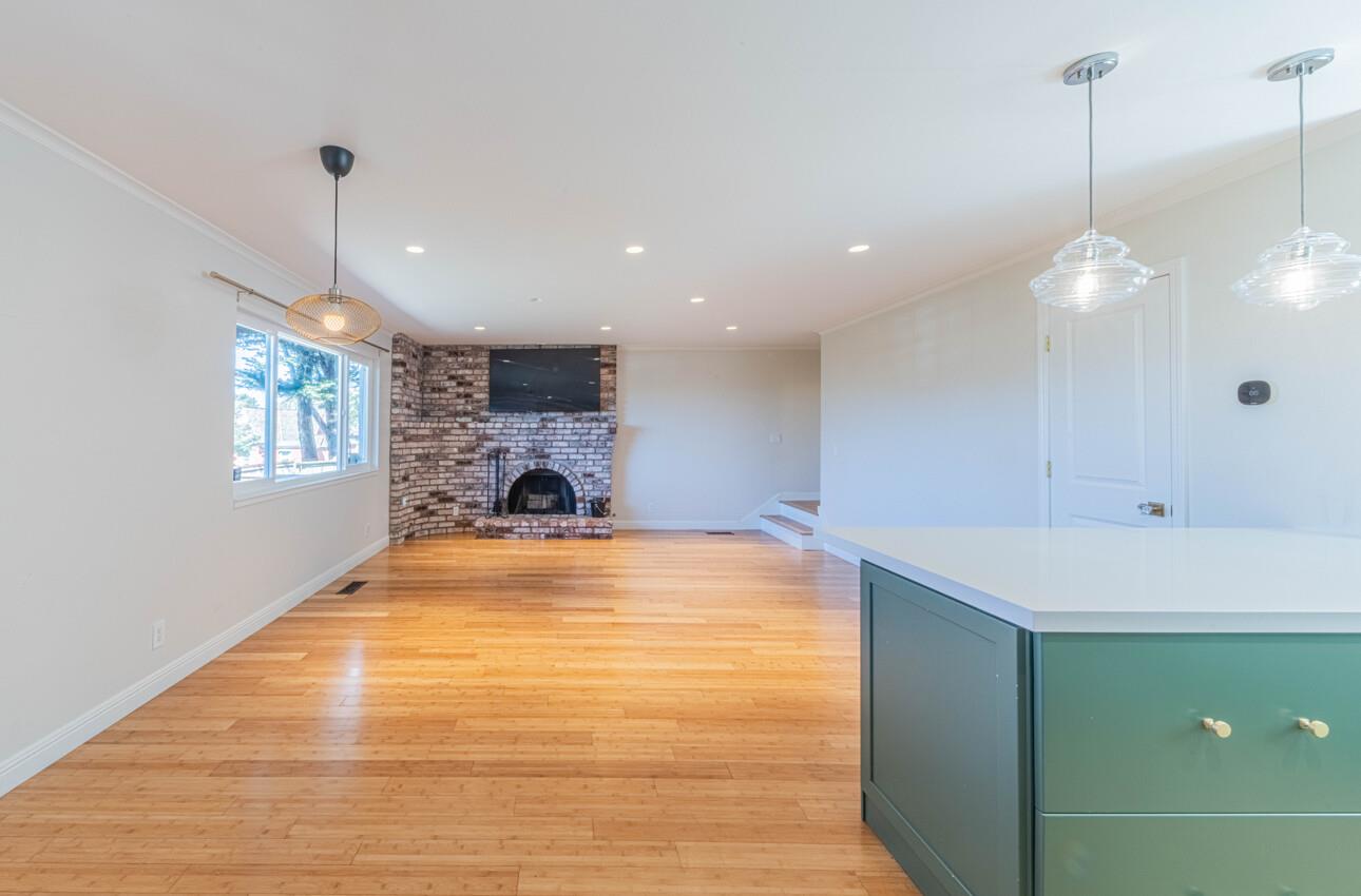 Detail Gallery Image 17 of 36 For 2121 David Ave, Monterey,  CA 93940 - 3 Beds | 2/1 Baths