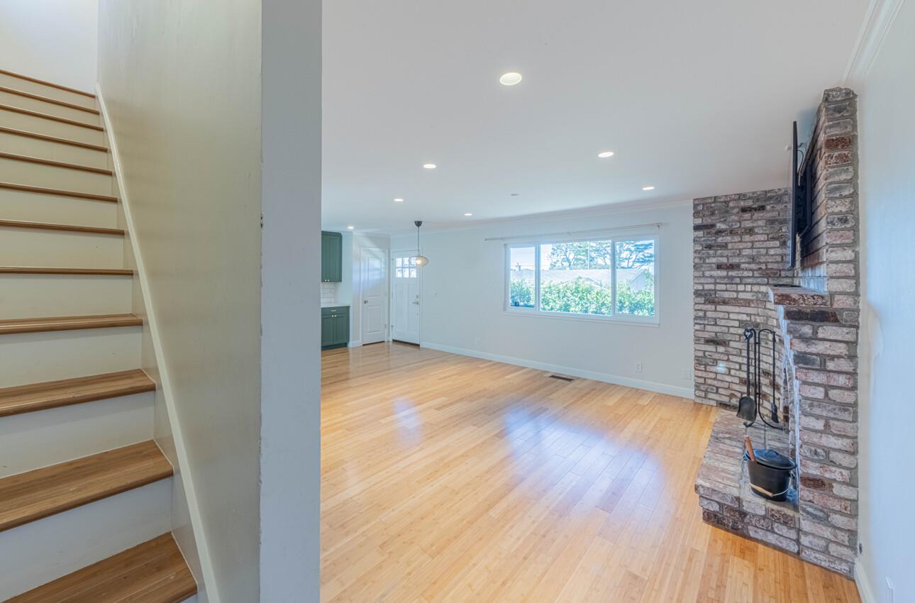 Detail Gallery Image 19 of 36 For 2121 David Ave, Monterey,  CA 93940 - 3 Beds | 2/1 Baths