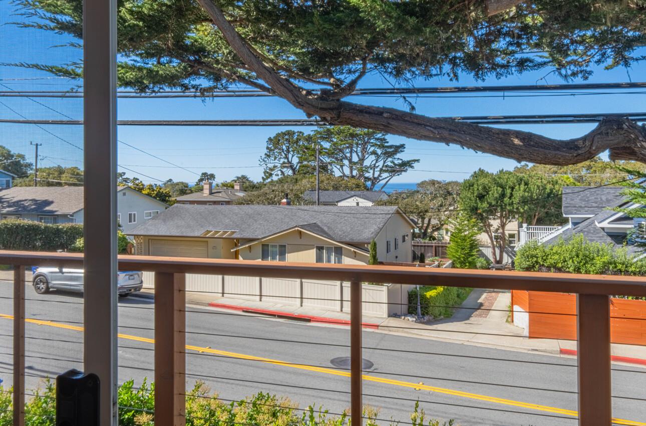 Detail Gallery Image 24 of 36 For 2121 David Ave, Monterey,  CA 93940 - 3 Beds | 2/1 Baths