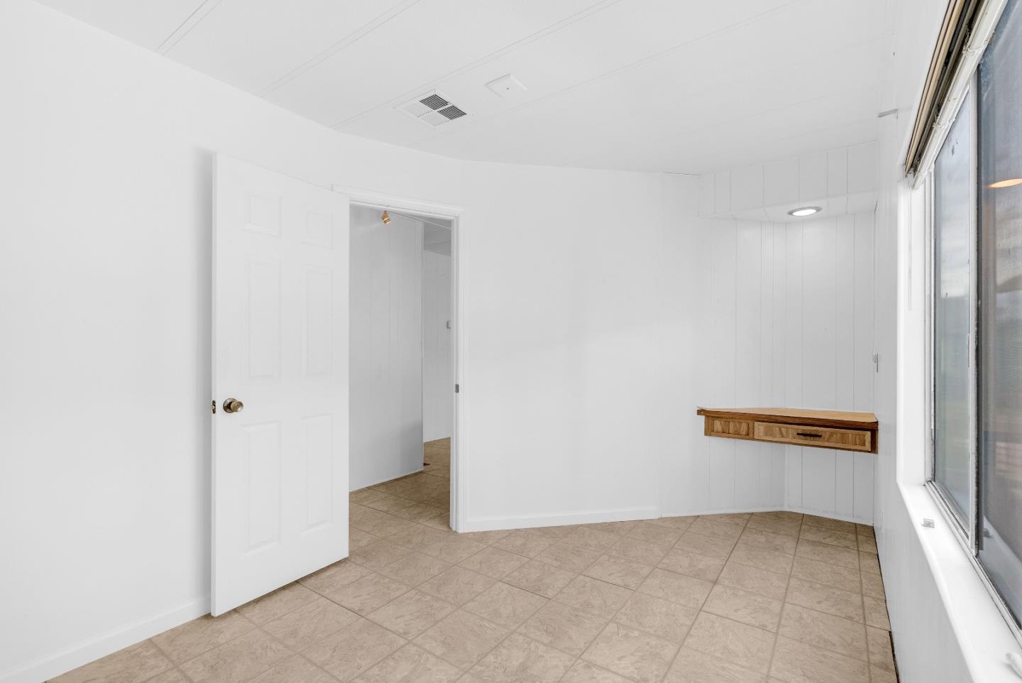 Detail Gallery Image 28 of 47 For 2827 Moss Hollow Dr #2827,  San Jose,  CA 95121 - 2 Beds | 2 Baths