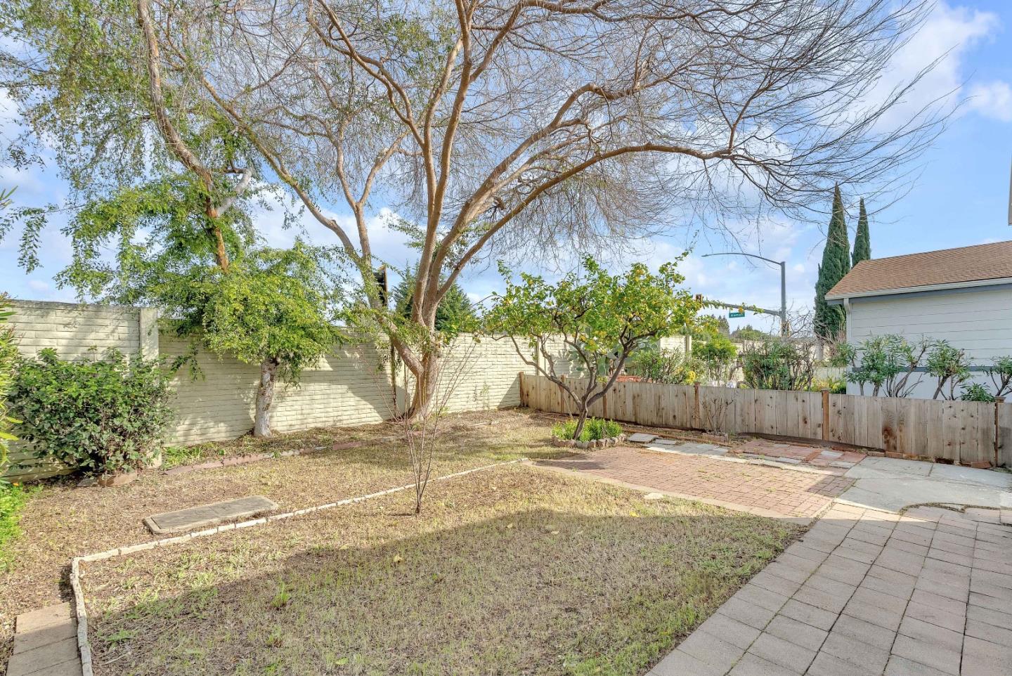 Detail Gallery Image 33 of 47 For 2827 Moss Hollow Dr #2827,  San Jose,  CA 95121 - 2 Beds | 2 Baths