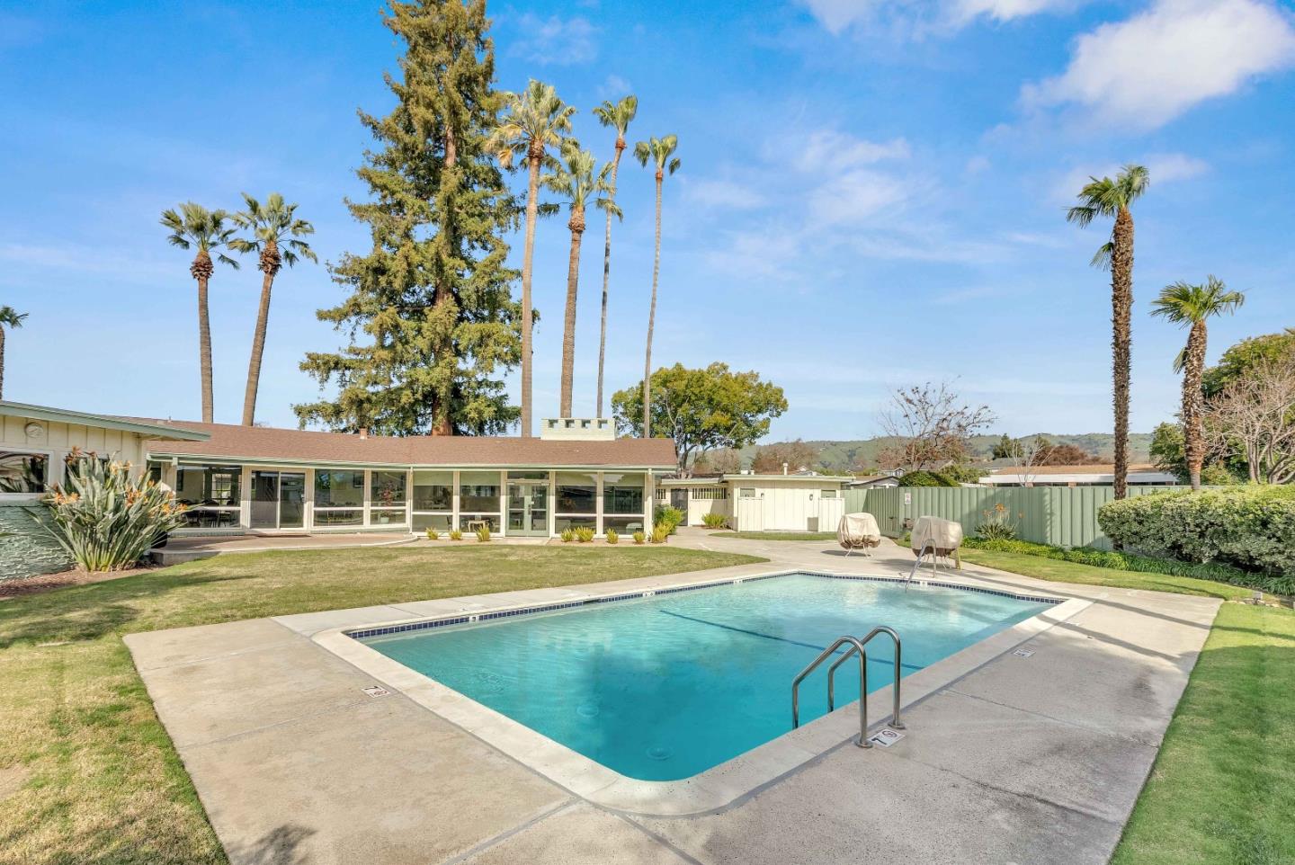 Detail Gallery Image 36 of 47 For 2827 Moss Hollow Dr #2827,  San Jose,  CA 95121 - 2 Beds | 2 Baths