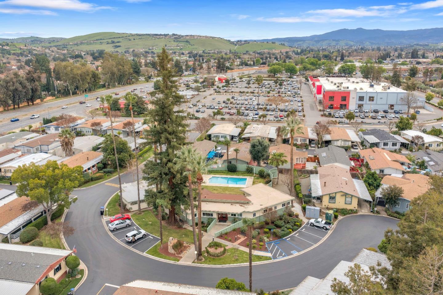 Detail Gallery Image 44 of 47 For 2827 Moss Hollow Dr #2827,  San Jose,  CA 95121 - 2 Beds | 2 Baths