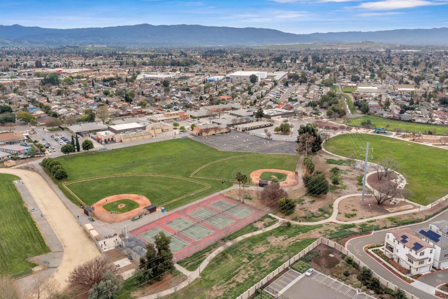 Detail Gallery Image 51 of 51 For 2827 Moss Hollow Dr #2827,  San Jose,  CA 95121 - 2 Beds | 2 Baths