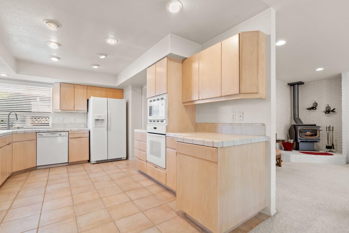 Detail Gallery Image 23 of 52 For 535 Joyce Dr, Watsonville,  CA 95076 - 2 Beds | 2 Baths