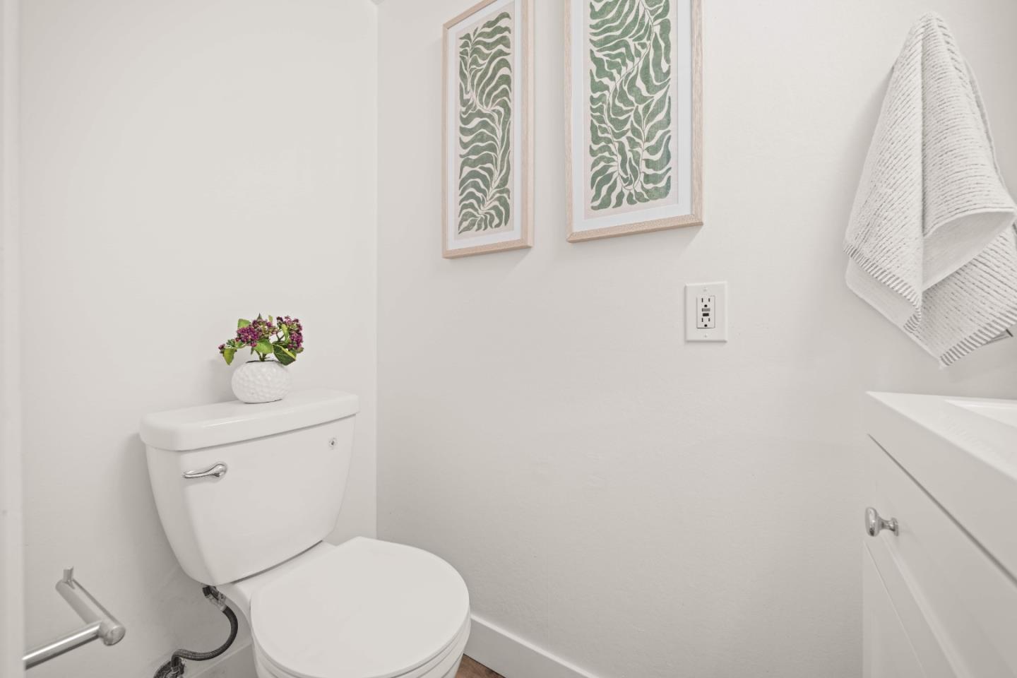 Detail Gallery Image 14 of 45 For 19224 Vineyard, Saratoga,  CA 95070 - 2 Beds | 1/1 Baths