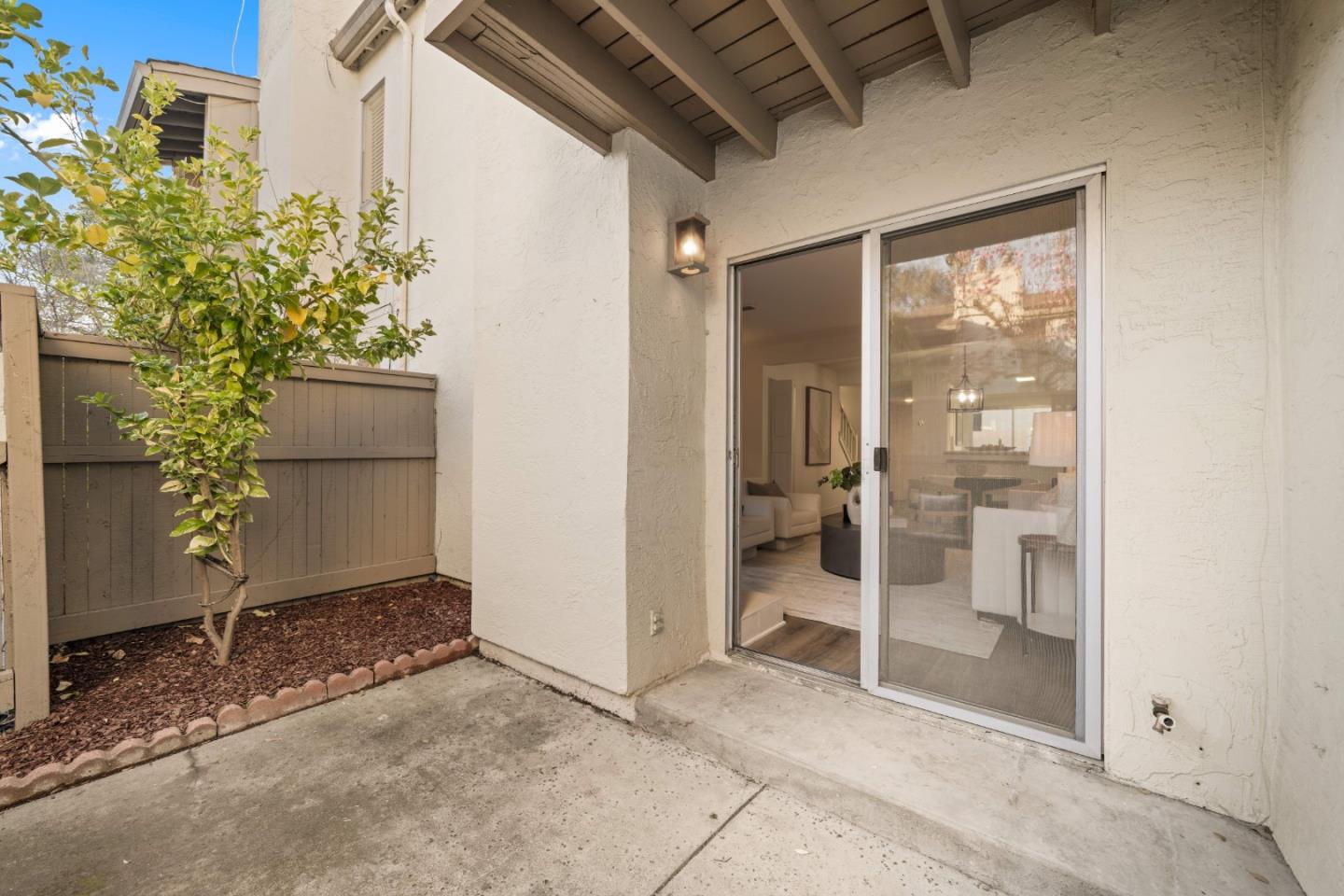 Detail Gallery Image 18 of 45 For 19224 Vineyard, Saratoga,  CA 95070 - 2 Beds | 1/1 Baths