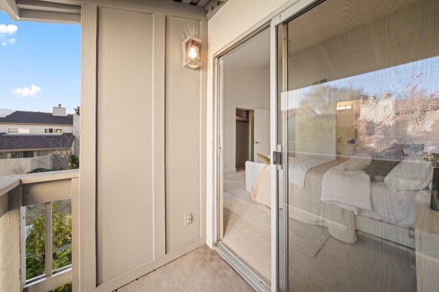 Detail Gallery Image 24 of 45 For 19224 Vineyard, Saratoga,  CA 95070 - 2 Beds | 1/1 Baths