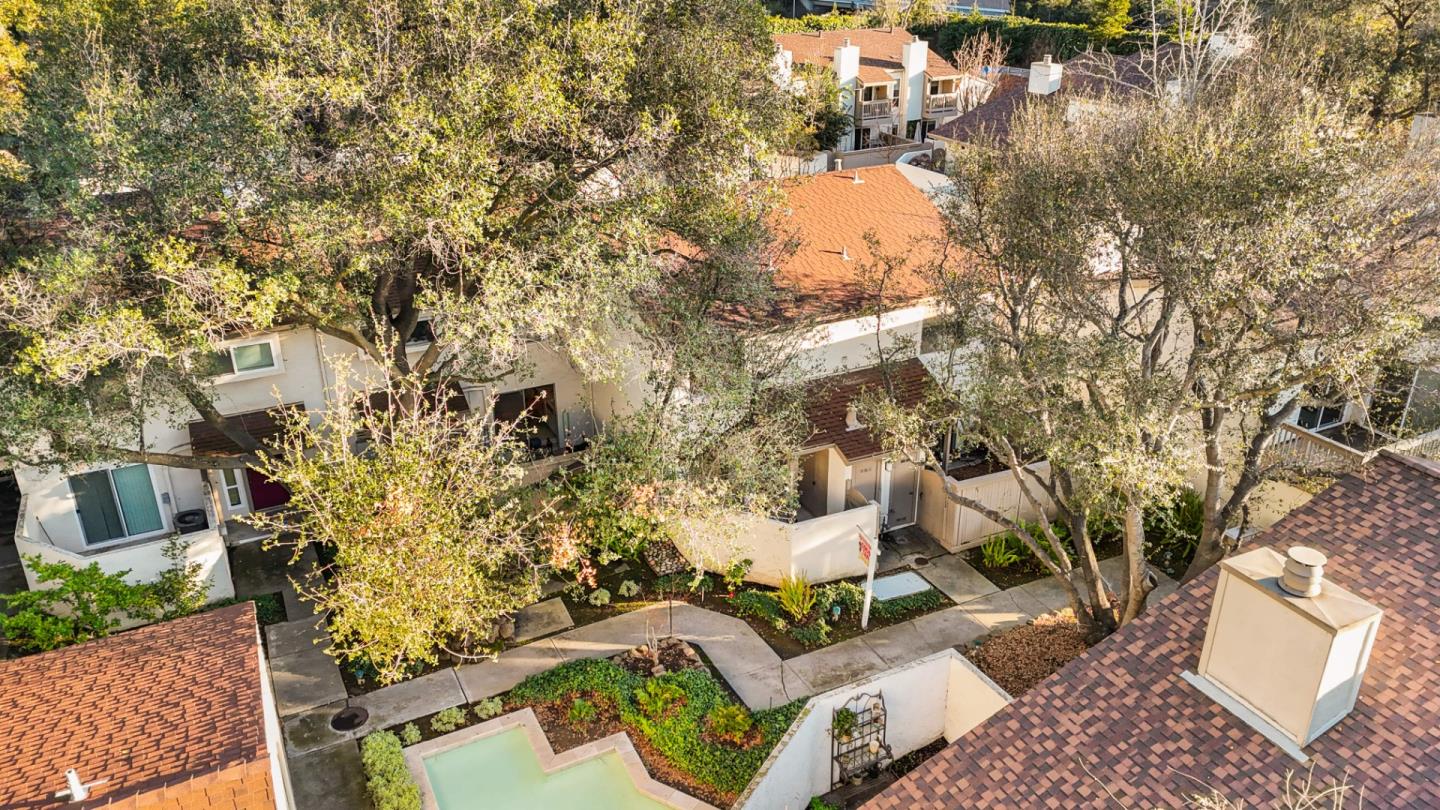 Detail Gallery Image 34 of 45 For 19224 Vineyard, Saratoga,  CA 95070 - 2 Beds | 1/1 Baths