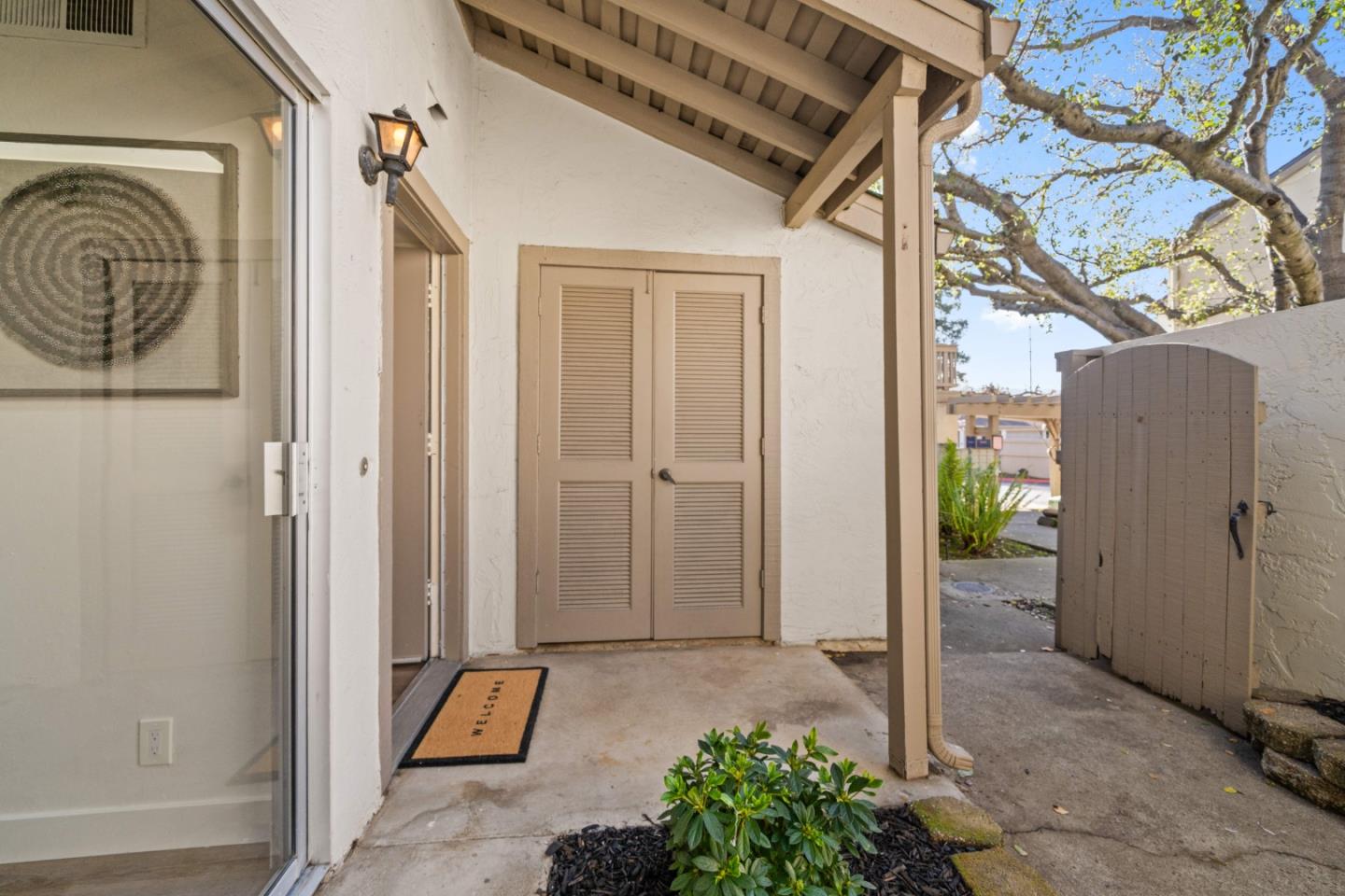 Detail Gallery Image 9 of 45 For 19224 Vineyard, Saratoga,  CA 95070 - 2 Beds | 1/1 Baths