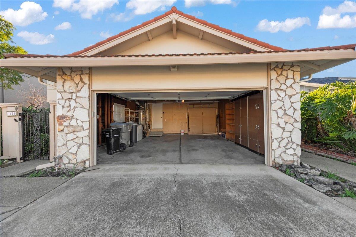 Detail Gallery Image 4 of 43 For 1475 Mardan Dr, San Jose,  CA 95132 - 4 Beds | 2/1 Baths