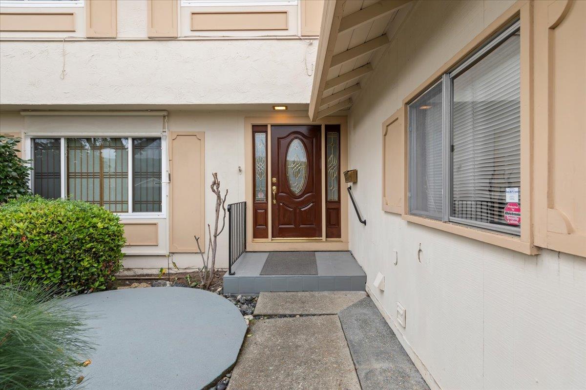 Detail Gallery Image 7 of 43 For 1475 Mardan Dr, San Jose,  CA 95132 - 4 Beds | 2/1 Baths