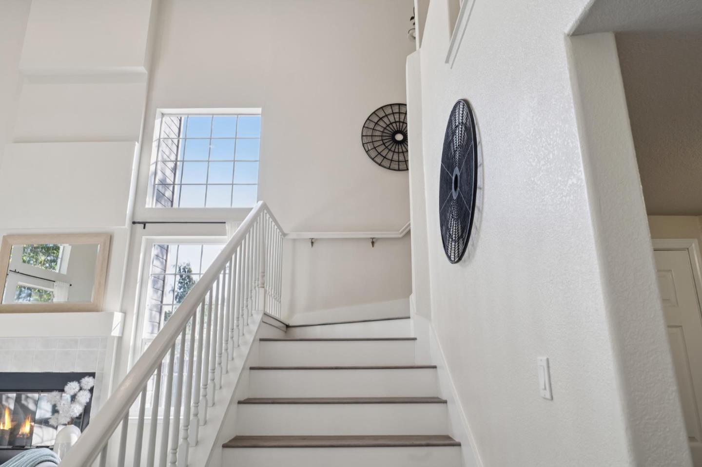 Detail Gallery Image 31 of 70 For 1333 Downieville Dr, El Dorado Hills,  CA 95762 - 4 Beds | 3 Baths