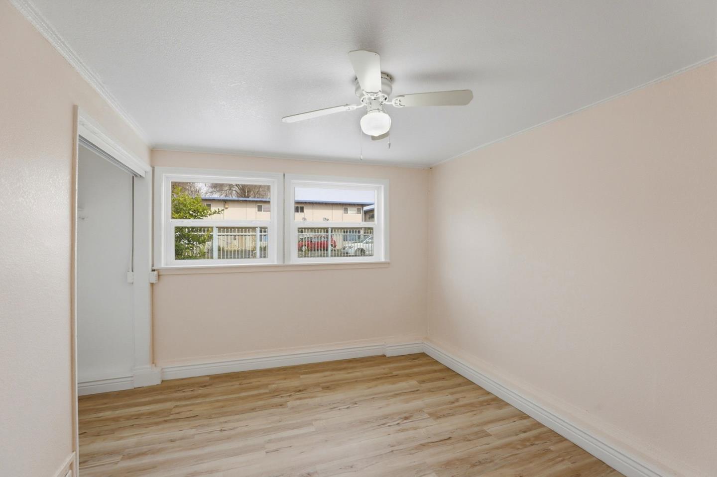 Detail Gallery Image 20 of 32 For 3712 42nd Ave, Sacramento,  CA 95824 - 3 Beds | 1 Baths