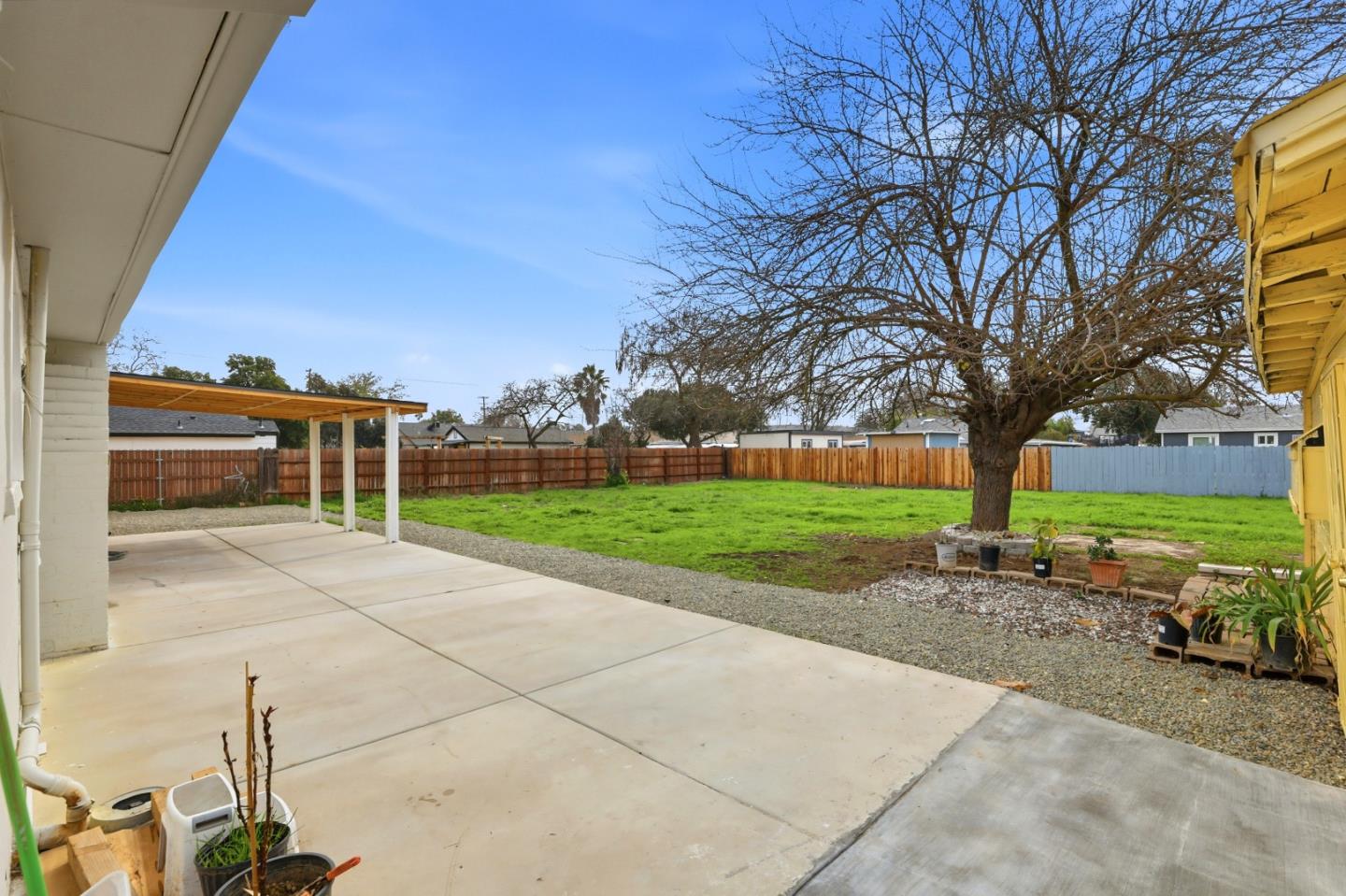 Detail Gallery Image 30 of 32 For 3712 42nd Ave, Sacramento,  CA 95824 - 3 Beds | 1 Baths