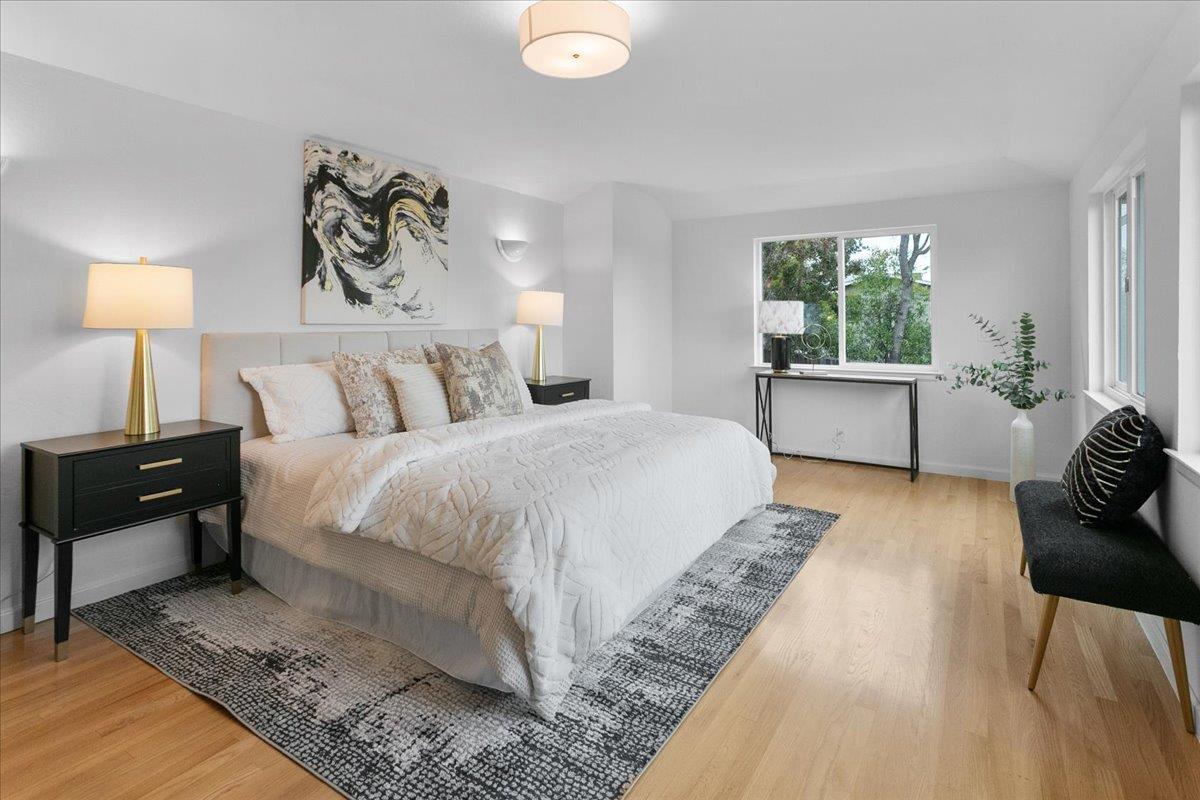 Detail Gallery Image 28 of 67 For 726 Hillcrest Dr, Redwood City,  CA 94062 - 4 Beds | 2/1 Baths