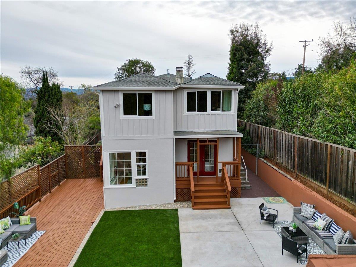 Detail Gallery Image 53 of 67 For 726 Hillcrest Dr, Redwood City,  CA 94062 - 4 Beds | 2/1 Baths